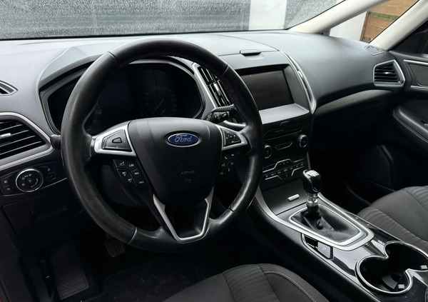 Ford S-Max cena 63500 przebieg: 199000, rok produkcji 2017 z Płock małe 704